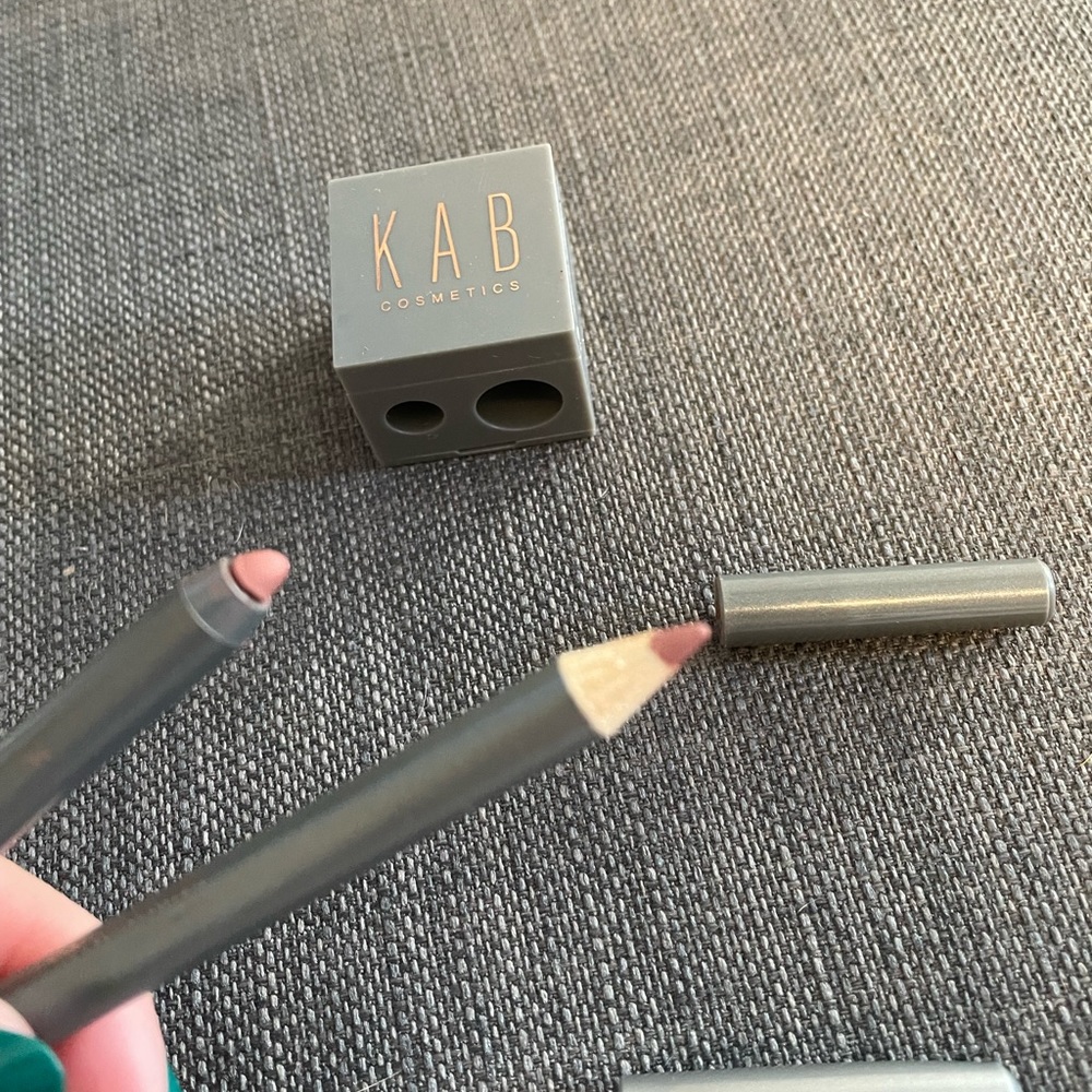 KAB Cosmetics Lip Liner Bundle - Picture 3 of 3